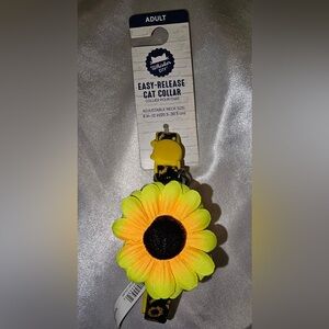Whisker City Sunflower Adult Cat Collar